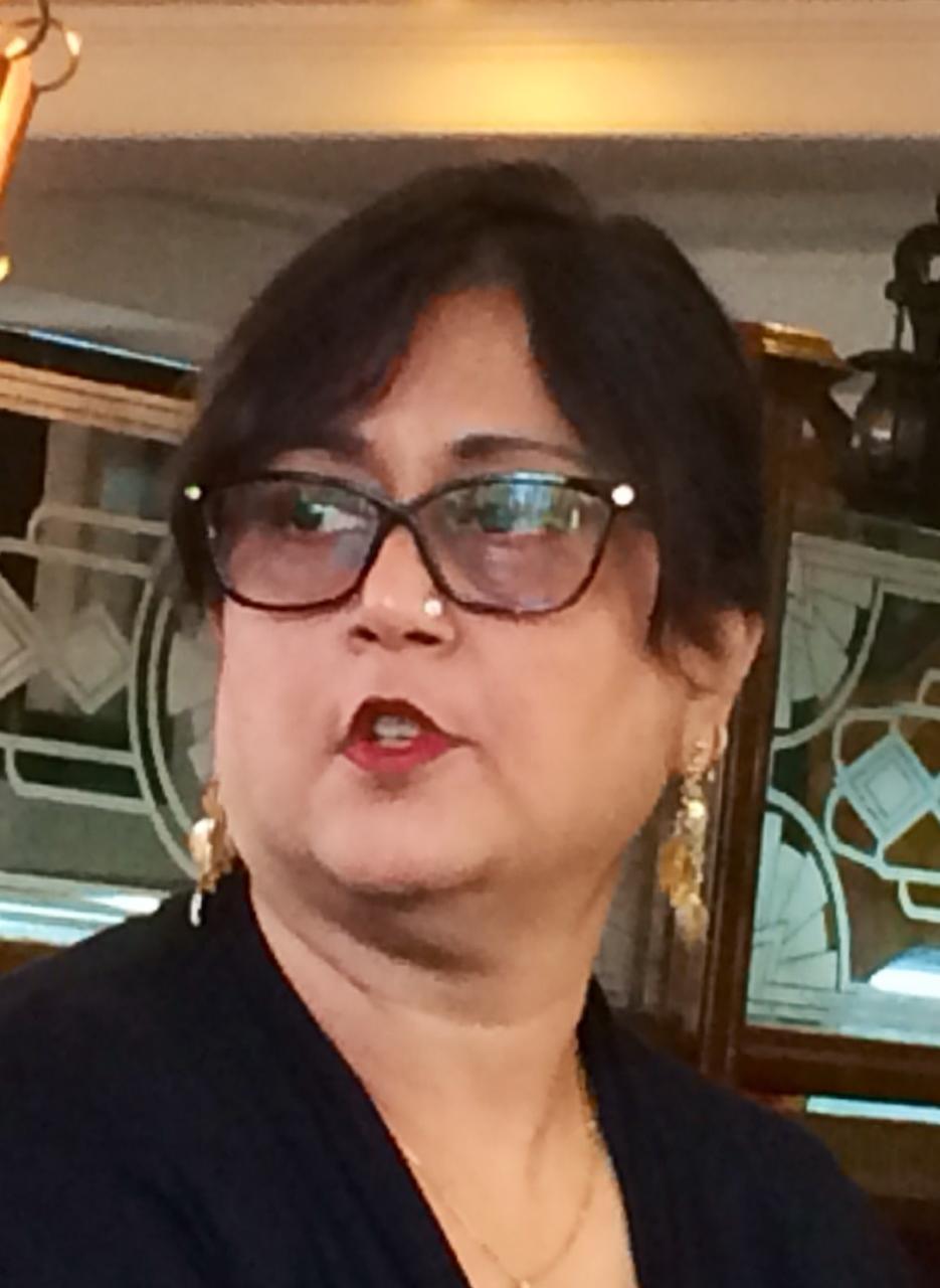 Dr Veena Pandit